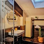Domus Dea Apartamento