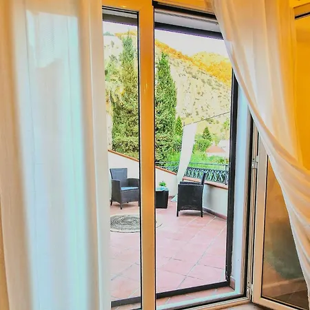 Domus Dea * Mondello