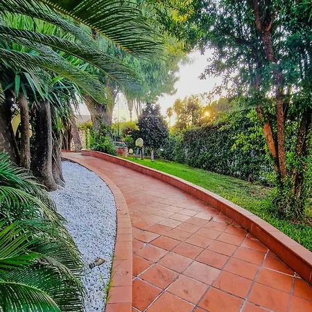 Domus Dea Apartmán *