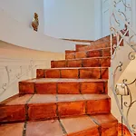 Domus Dea