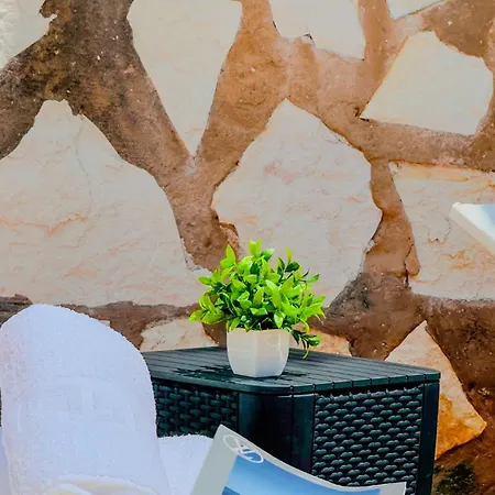 Apartment Domus Dea Mondello