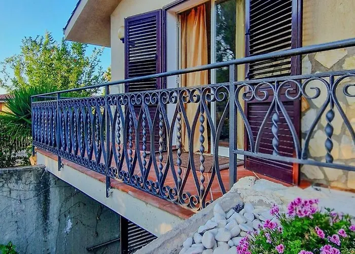Domus Dea Apartment Mondello